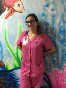 Leticia González es enfermera en Aruba
