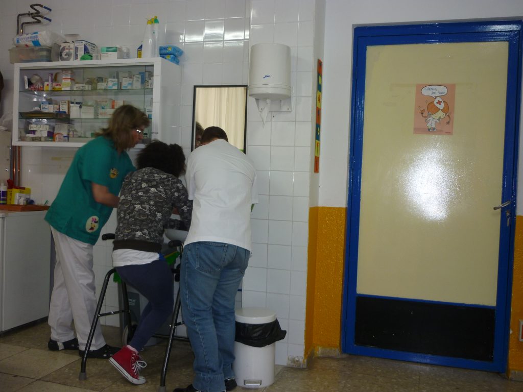 Concepción García Marina es enfermera escola