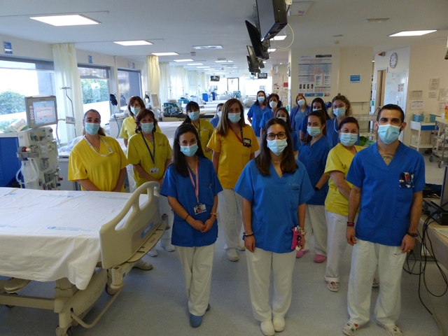Profesionales de Enfermería de la Unidad de Diálisis | Hospital Universitario Infanta Leonor